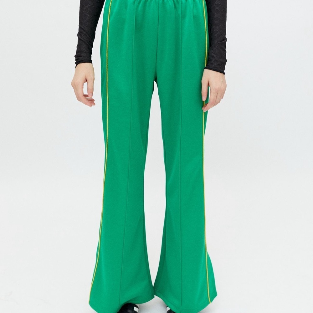 BDG Josie Tricot High-Waisted Flare Pants Bright Green Elastic Waist Retro Large - Picture 13 of 16